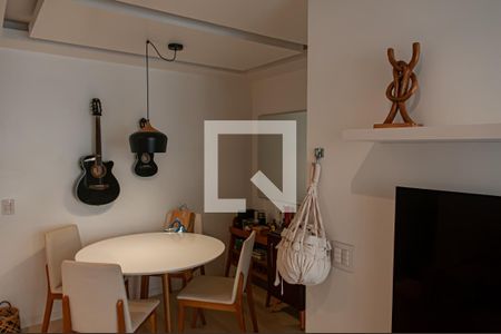 sala de apartamento para alugar com 2 quartos, 70m² em Taquara, Rio de Janeiro