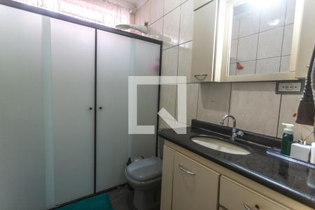 Casa à venda com 169m², 3 quartos e 3 vagasBanheiro social