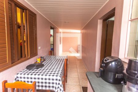 Casa à venda com 169m², 3 quartos e 3 vagasQuintal