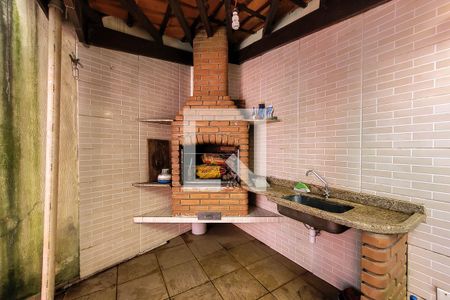 Casa à venda com 320m², 6 quartos e 5 vagasChurrasqueira