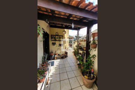 Casa à venda com 320m², 6 quartos e 5 vagasHall