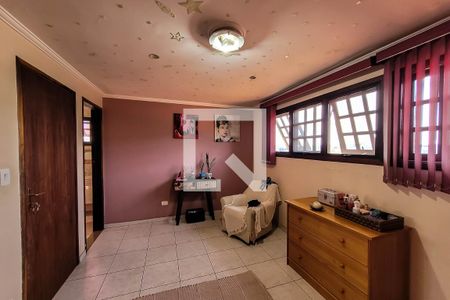 Casa à venda com 320m², 6 quartos e 5 vagassuite 5