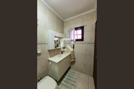 Casa à venda com 320m², 6 quartos e 5 vagasBanheiro Suíte 1