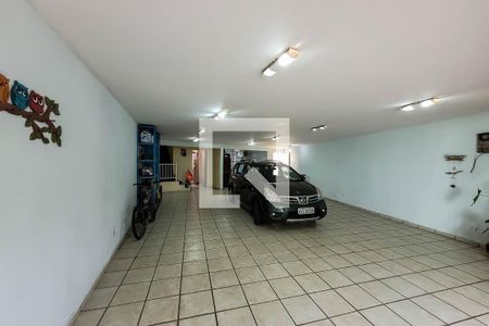 Casa à venda com 320m², 6 quartos e 5 vagasGaragem