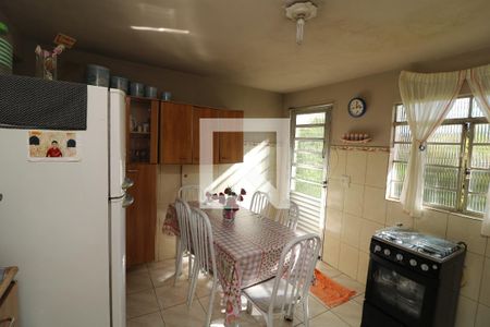 Casa à venda com 225m², 3 quartos e 2 vagasCozinha 2