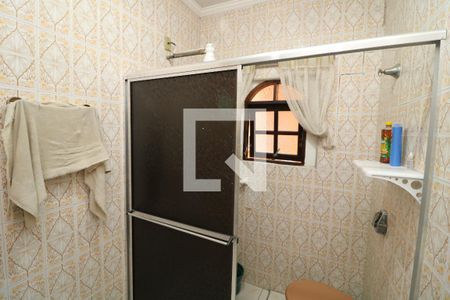 Casa à venda com 225m², 3 quartos e 2 vagasBanheiro