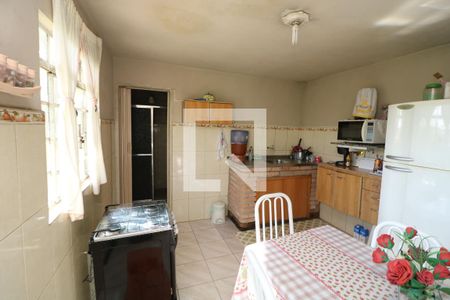 Casa à venda com 225m², 3 quartos e 2 vagasCozinha 2