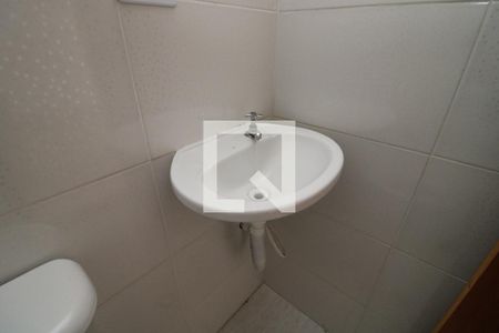 Banheiro de apartamento à venda com 1 quarto, 30m² em Vila Bela, São Paulo