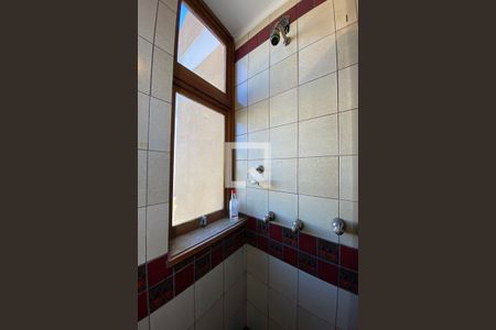 Apartamento à venda com 250m², 2 quartos e 2 vagasBanheiro Social