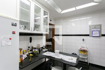 Apartamento à venda com 175m², 4 quartos e 3 vagas Apartamento à venda com 175m², 4 quartos e 3 vagasCozinha