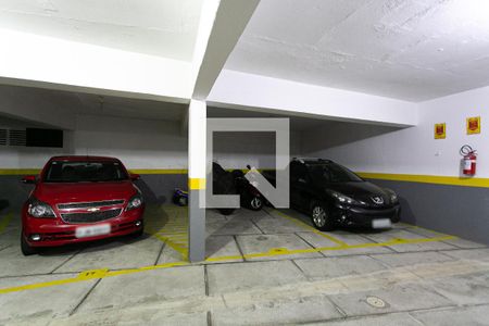 Apartamento à venda com 175m², 4 quartos e 3 vagas Apartamento à venda com 175m², 4 quartos e 3 vagas3 Vagas de Garagem Fixa