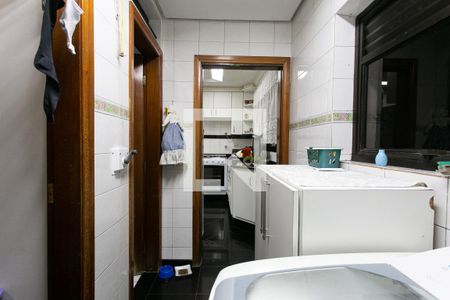 Apartamento à venda com 175m², 4 quartos e 3 vagas Apartamento à venda com 175m², 4 quartos e 3 vagasÁrea de Serviço