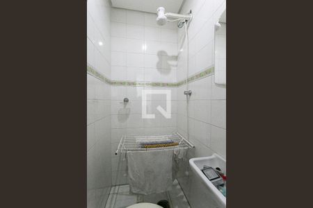 Apartamento à venda com 175m², 4 quartos e 3 vagas Apartamento à venda com 175m², 4 quartos e 3 vagasBanheiro de Serviço