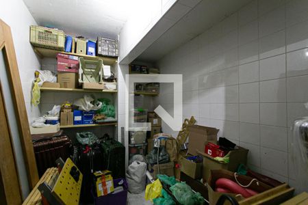 Apartamento à venda com 175m², 4 quartos e 3 vagas Apartamento à venda com 175m², 4 quartos e 3 vagasDepósito na Garagem