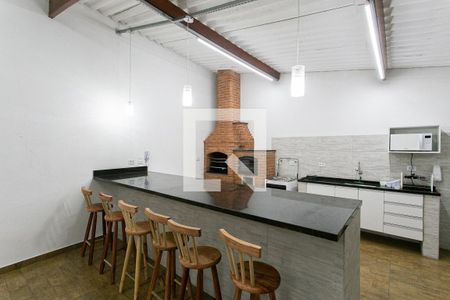 Apartamento à venda com 175m², 4 quartos e 3 vagas Apartamento à venda com 175m², 4 quartos e 3 vagasÁrea comum - Churrasqueira