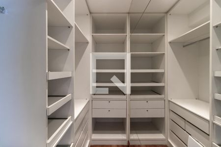 Apartamento para alugar com 187m², 3 quartos e 3 vagas Apartamento para alugar com 187m², 3 quartos e 3 vagasSuíte 3