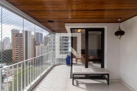 Varanda de apartamento para alugar com 3 quartos, 187m² em Moema, São Paulo