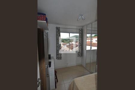 Casa à venda com 247m², 4 quartos e 4 vagasQuarto 3 - Armários