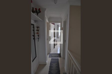 Casa à venda com 247m², 4 quartos e 4 vagasCorredor