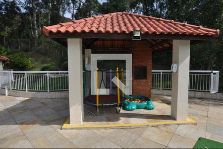 Casa à venda com 247m², 4 quartos e 4 vagasBrinquedos e Churrasqueira