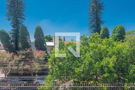 Casa à venda com 350m², 4 quartos e 4 vagas Casa à venda com 350m², 4 quartos e 4 vagasVista da Suíte 1