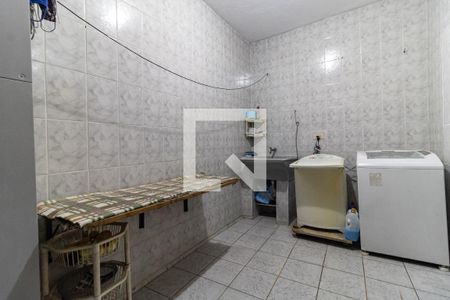 Casa à venda com 115m², 3 quartos e 2 vagas Casa à venda com 115m², 3 quartos e 2 vagasLavanderia