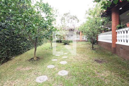 Casa à venda com 404m², 5 quartos e 4 vagasQuintal