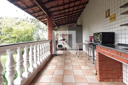 Casa à venda com 404m², 5 quartos e 4 vagasChurrasqueira