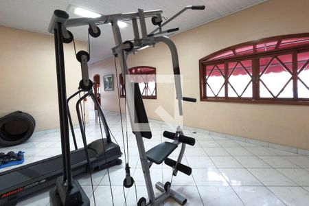 Casa à venda com 404m², 5 quartos e 4 vagasAcademia