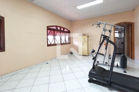 Casa à venda com 404m², 5 quartos e 4 vagasAcademia