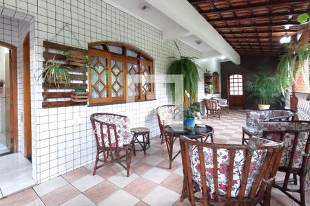 Casa à venda com 404m², 5 quartos e 4 vagasChurrasqueira