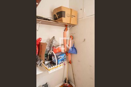 Apartamento à venda com 86m², 2 quartos e 1 vaga Apartamento à venda com 86m², 2 quartos e 1 vagaQuarto de Serviço