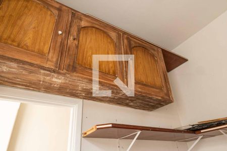 Apartamento à venda com 86m², 2 quartos e 1 vaga Apartamento à venda com 86m², 2 quartos e 1 vagaQuarto de Serviço