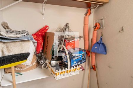 Apartamento à venda com 86m², 2 quartos e 1 vaga Apartamento à venda com 86m², 2 quartos e 1 vagaQuarto de Serviço