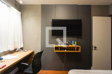 Apartamento à venda com 420m², 4 quartos e 2 vagas Apartamento à venda com 420m², 4 quartos e 2 vagasSuíte 2