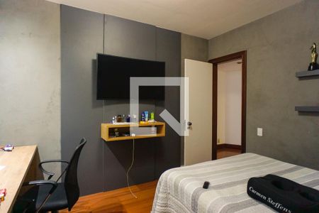 Apartamento à venda com 420m², 4 quartos e 2 vagas Apartamento à venda com 420m², 4 quartos e 2 vagasSuíte 2