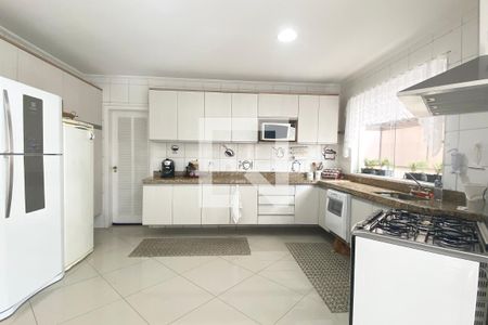 Casa de condomínio à venda com 420m², 4 quartos e 4 vagasCozinha