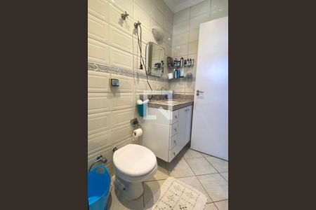 Casa de condomínio à venda com 420m², 4 quartos e 4 vagasBanheiro da Suíte 3