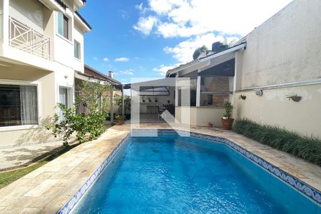 Casa de condomínio à venda com 420m², 4 quartos e 4 vagasPiscina