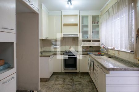 Casa à venda com 150m², 3 quartos e 3 vagas Casa à venda com 150m², 3 quartos e 3 vagasCozinha