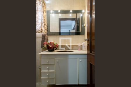 Casa à venda com 150m², 3 quartos e 3 vagas Casa à venda com 150m², 3 quartos e 3 vagasBanheiro quarto 2