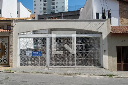Casa à venda com 150m², 3 quartos e 3 vagas Casa à venda com 150m², 3 quartos e 3 vagasFachada