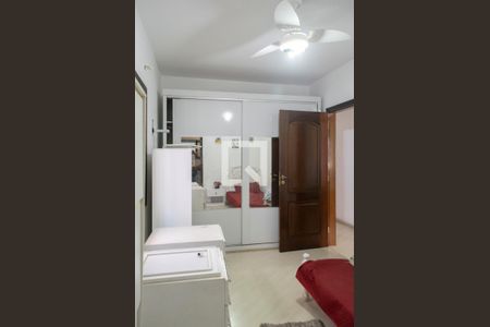 Casa à venda com 150m², 3 quartos e 3 vagas Casa à venda com 150m², 3 quartos e 3 vagasQuarto 2 suite