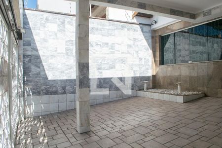 Casa à venda com 150m², 3 quartos e 3 vagas Casa à venda com 150m², 3 quartos e 3 vagasGaragem