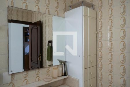 Casa à venda com 150m², 3 quartos e 3 vagas Casa à venda com 150m², 3 quartos e 3 vagasBanheiro