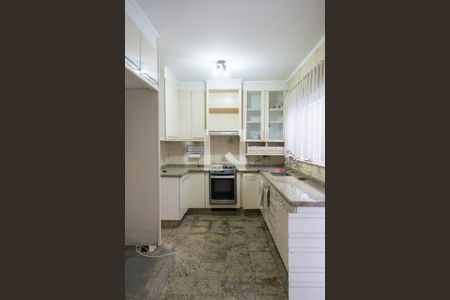 Casa à venda com 150m², 3 quartos e 3 vagas Casa à venda com 150m², 3 quartos e 3 vagasCozinha