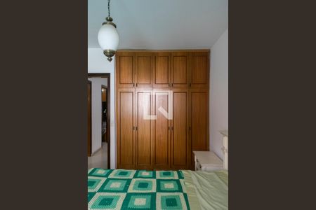 Casa à venda com 150m², 3 quartos e 3 vagas Casa à venda com 150m², 3 quartos e 3 vagasQuarto 3 suite