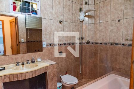 Apartamento à venda com 83m², 2 quartos e sem vagaBanheiro