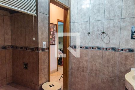 Apartamento à venda com 83m², 2 quartos e sem vagaBanheiro
