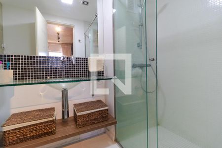 Apartamento à venda com 70m², 1 quarto e 1 vagaBanheiro